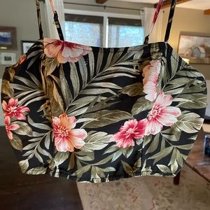 Cute Hawaii Print Crop Tank